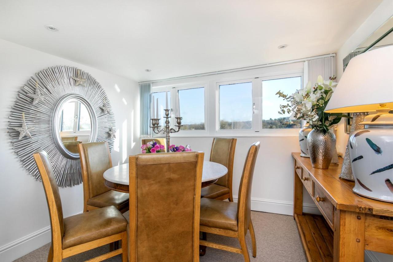 The Sky Penthouse Apartment Winchester Bagian luar foto