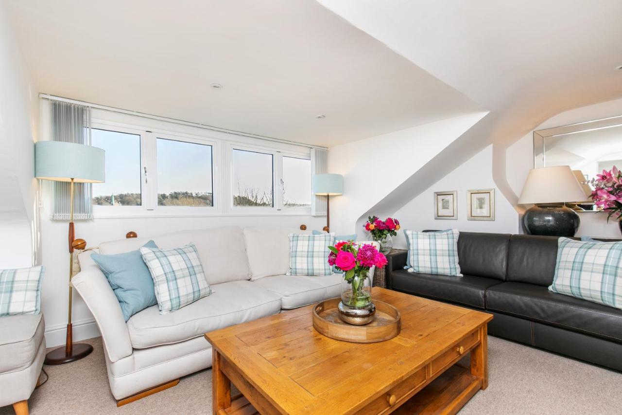 The Sky Penthouse Apartment Winchester Bagian luar foto