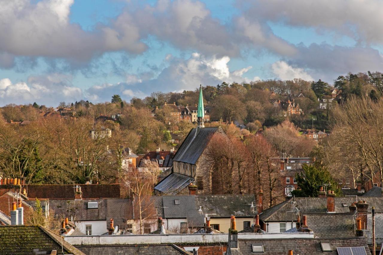 The Sky Penthouse Apartment Winchester Bagian luar foto