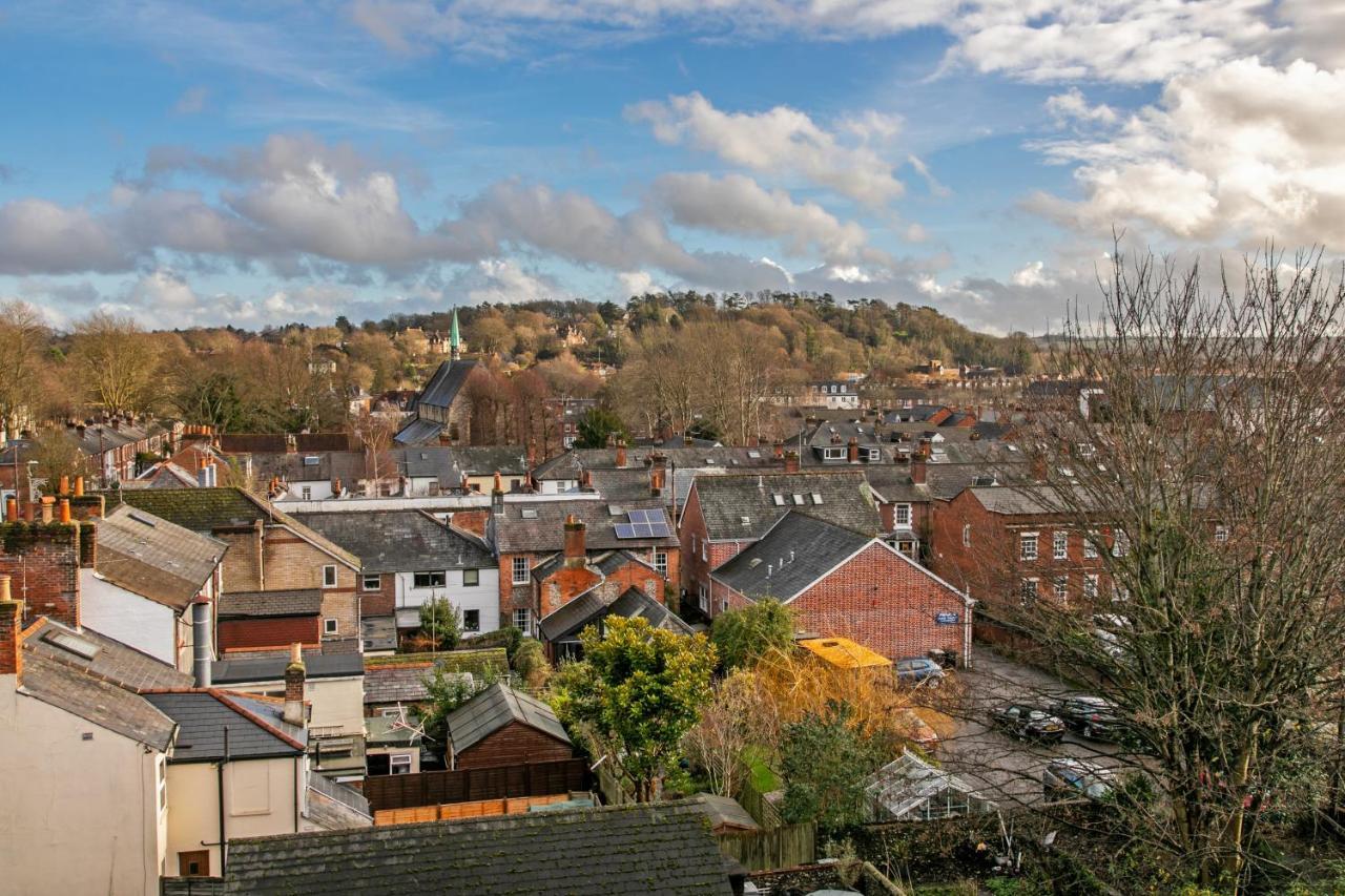 The Sky Penthouse Apartment Winchester Bagian luar foto